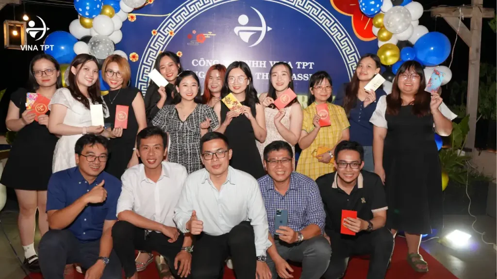 Đội ngũ nhân sự - dịch vụ kế toán Vina TPT